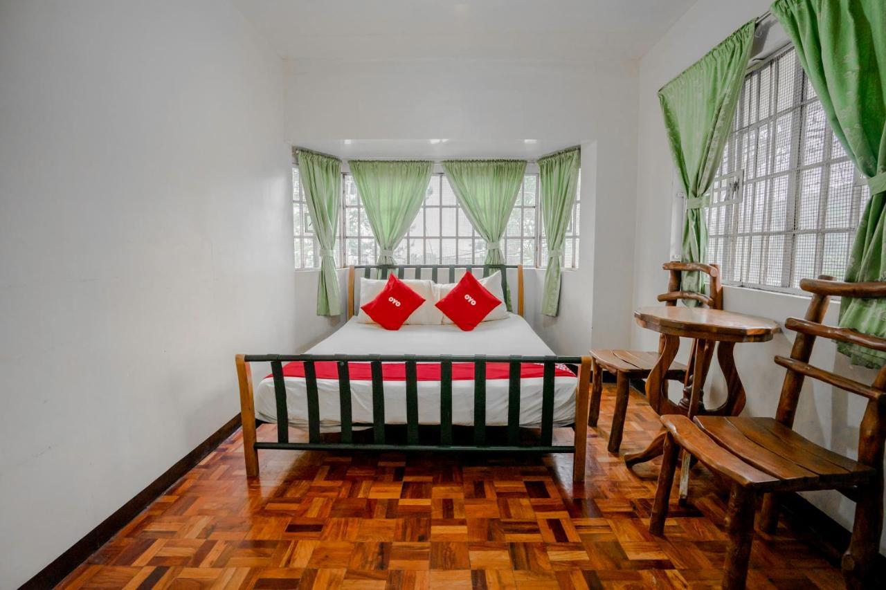 Oyo 760 Tiptop Vacation Homes Baguio City Exterior foto