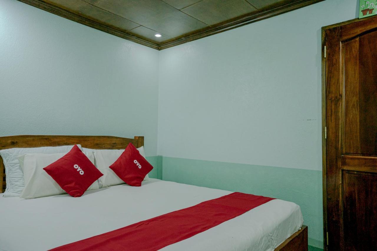 Oyo 760 Tiptop Vacation Homes Baguio City Exterior foto