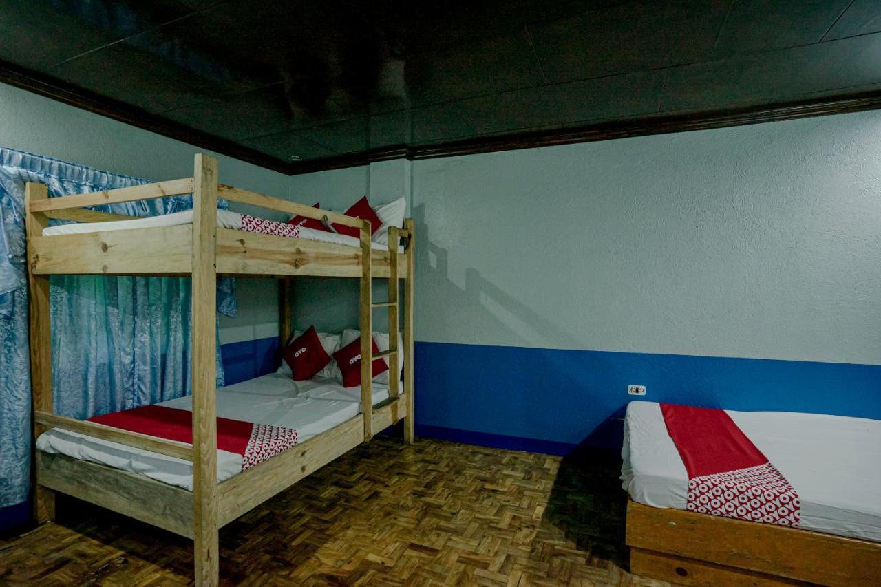 Oyo 760 Tiptop Vacation Homes Baguio City Exterior foto